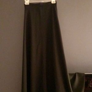 Adrianna Papell formal floor length Chiffon skirt